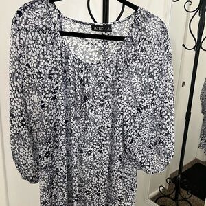 a.n.a Black and White Floral Women's Top.  #40